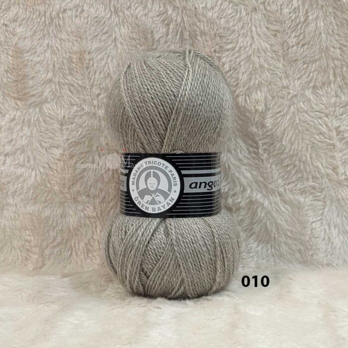 Madame Tricote Paris Angora 010