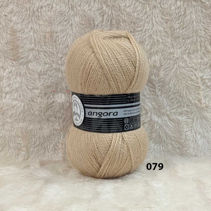 Madame Tricote Paris Angora 079