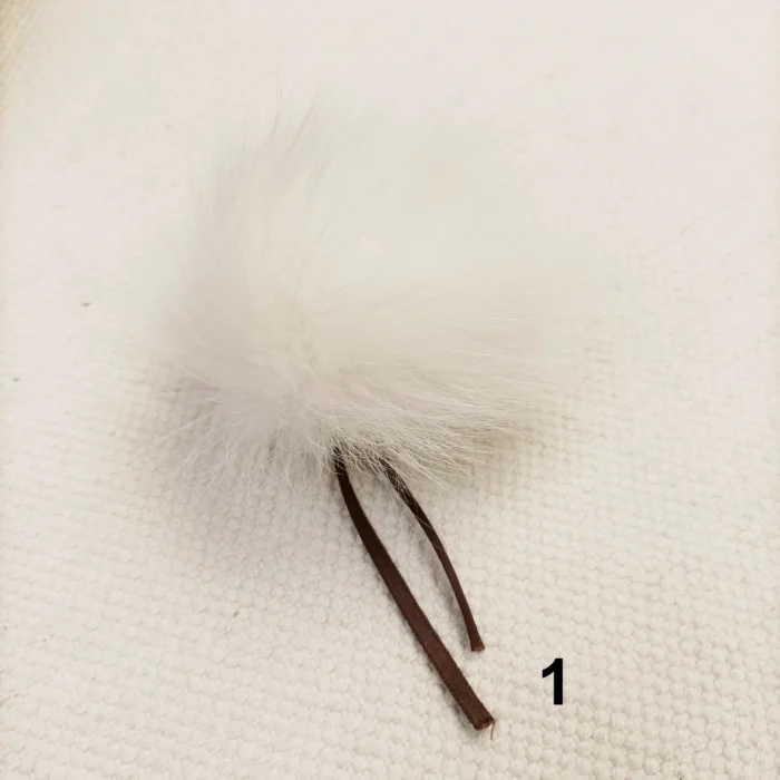 Natūralūs kailiniai bumbulai 4 - 12 cm - Image 2
