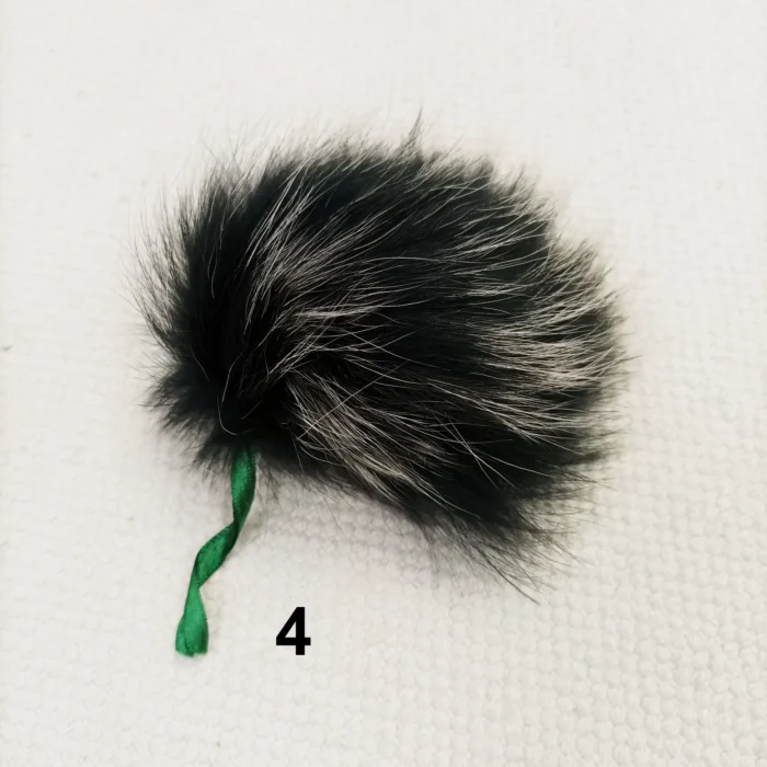 Natūralūs kailiniai bumbulai 4 - 12 cm - Image 5